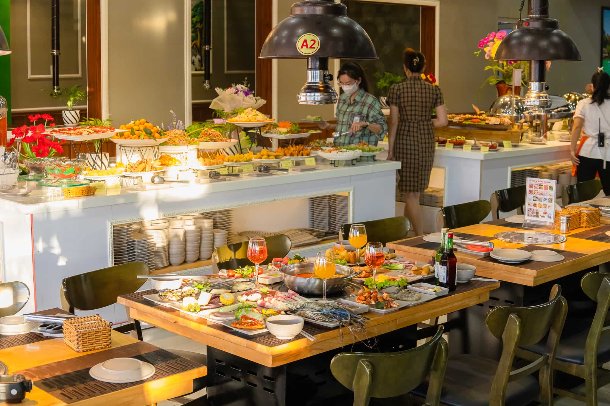Sun Việt Restaurant BBQ Buffet & Hot Pot: Nhà hàng buffet nổi tiếng bậc nhất Phú Quốc